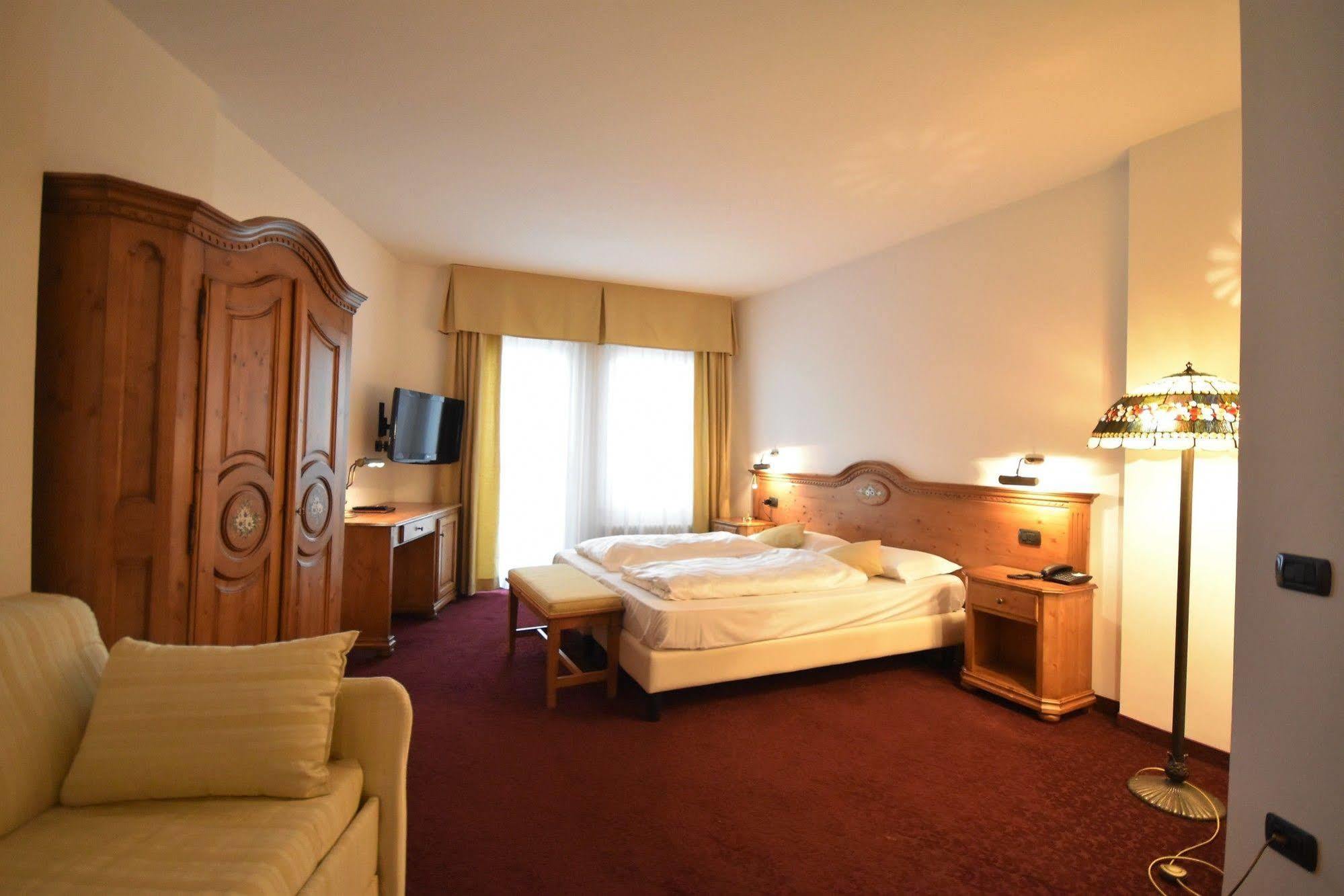Folgaria Post Hotel Exterior foto